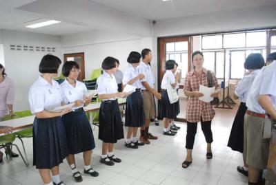 �Թ�յ�͹�Ѻ