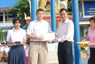 �����ա���