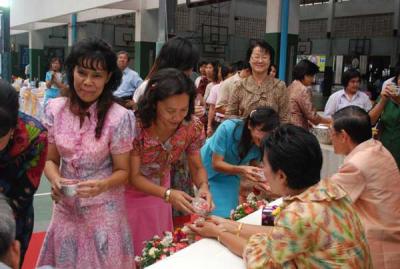 ���ʴ������Թ�շ����ѡ��͹