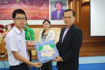 �����ա��