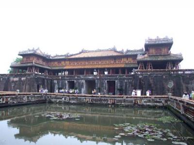 �Ѵ������