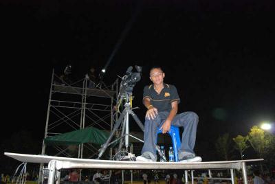 ��Ѻ������������