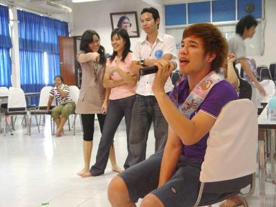 AV43 ���������