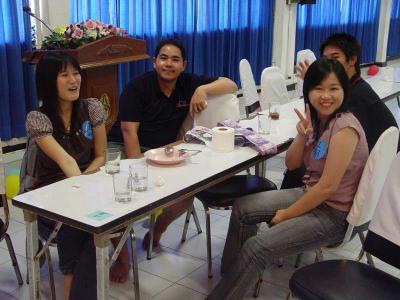 AV9 ������������