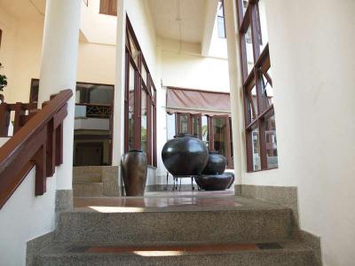 yy�������