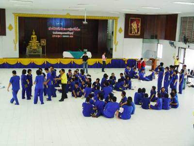 �Ԩ�����������§