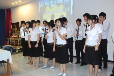 ������...