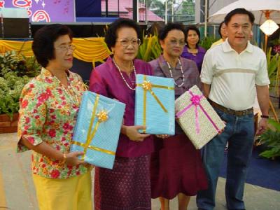 �����ǹ���