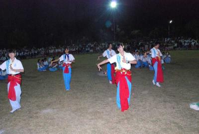 �Ҥ�˹����