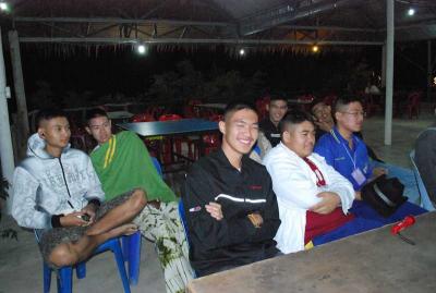 ���繹�����