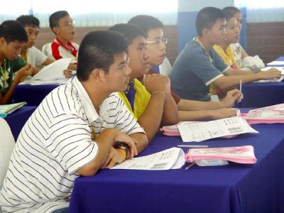 ��駨���...����