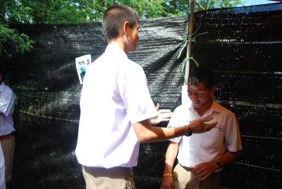 ����˹��¹�