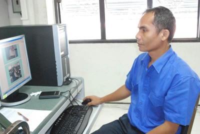 ��������