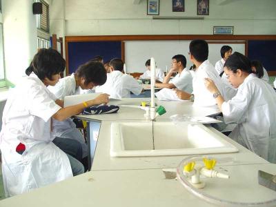 ���ͧ���