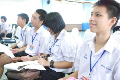 ����֡��