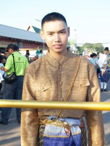 �׹��������