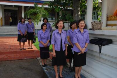 �����Ը�