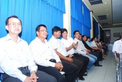 ����˭�㨴�