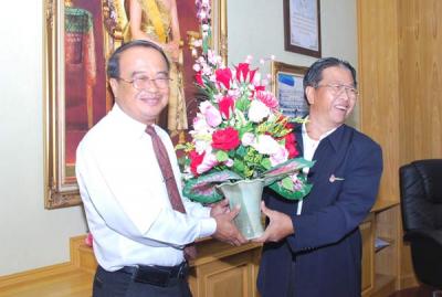 ��.�Ѻ�ͧ������֡�ҡ��д٧ҹ